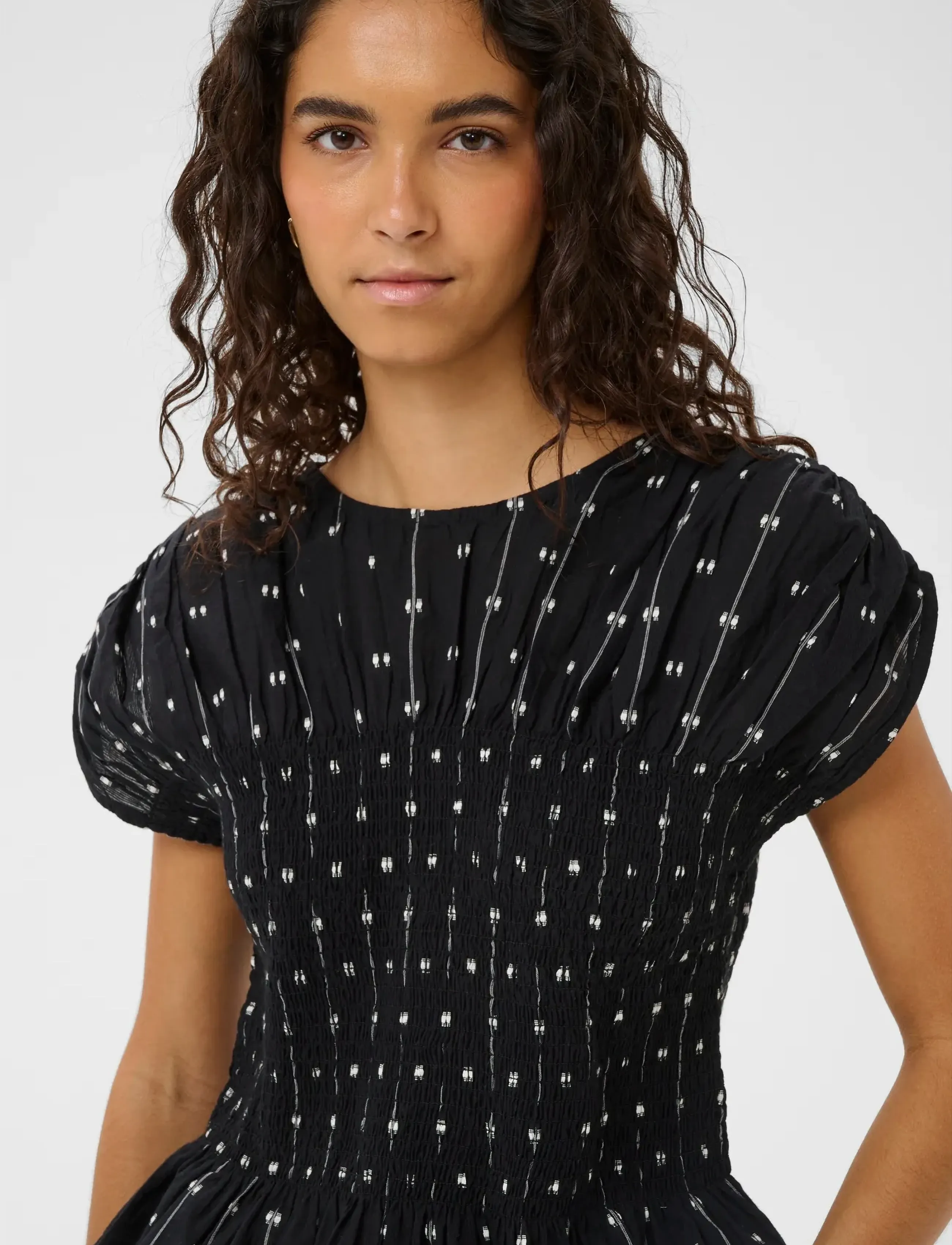 Soaked - SLAmelie Blouse - kortærmede bluser - black w white dobby - 5