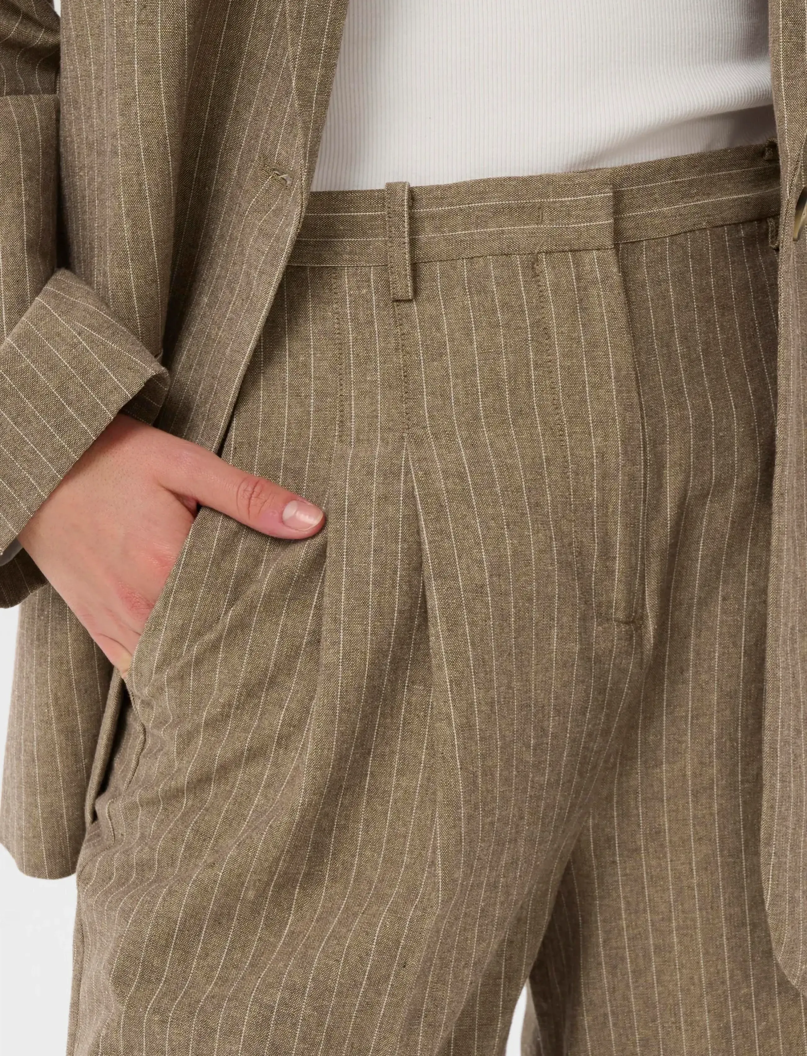 Soaked - SLGinevra Malika Shorts - bermudas - cappucino pin stripe - 5