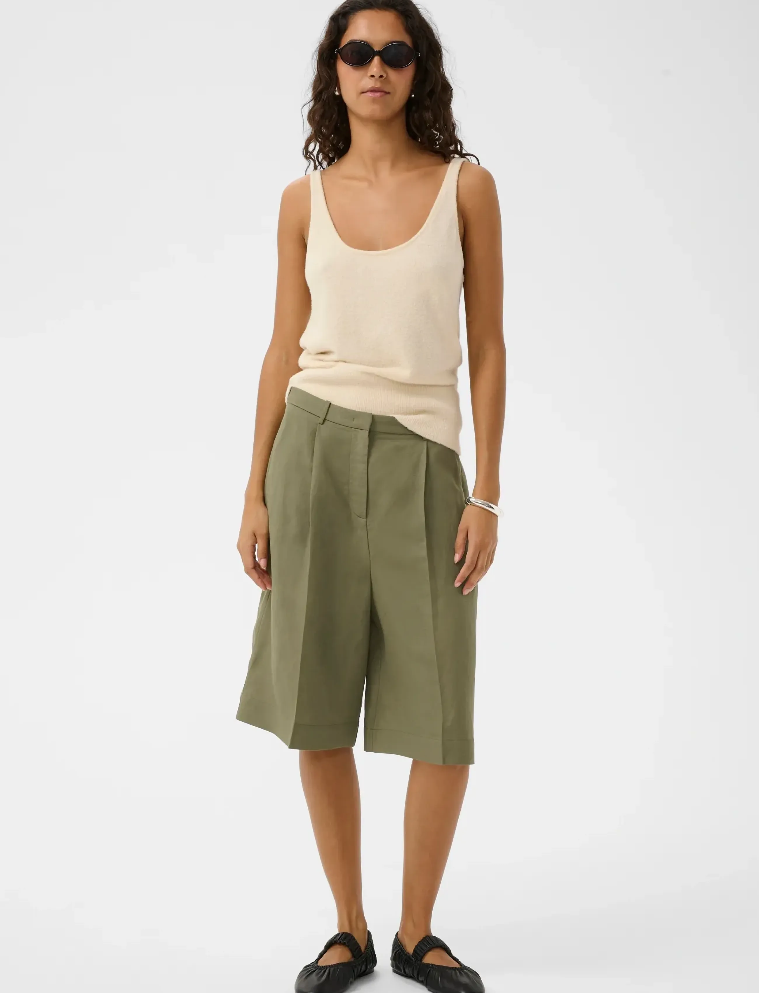Soaked - SLRagna Malika Shorts - hørshorts - dusky green - 3
