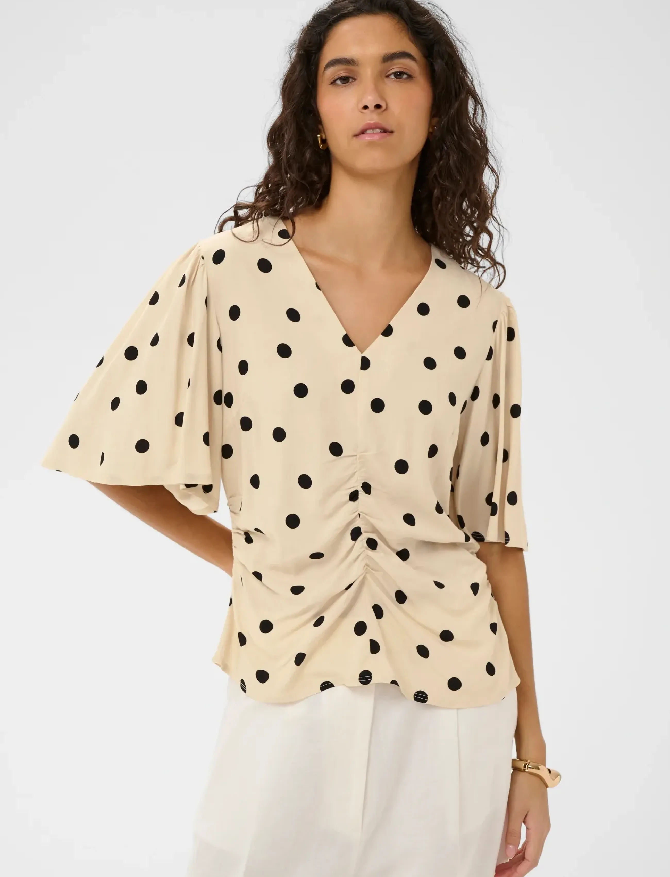 Soaked Slarjana Ruching Blouse Ss, S, Cream, Bluser > Kortærmede, Dame