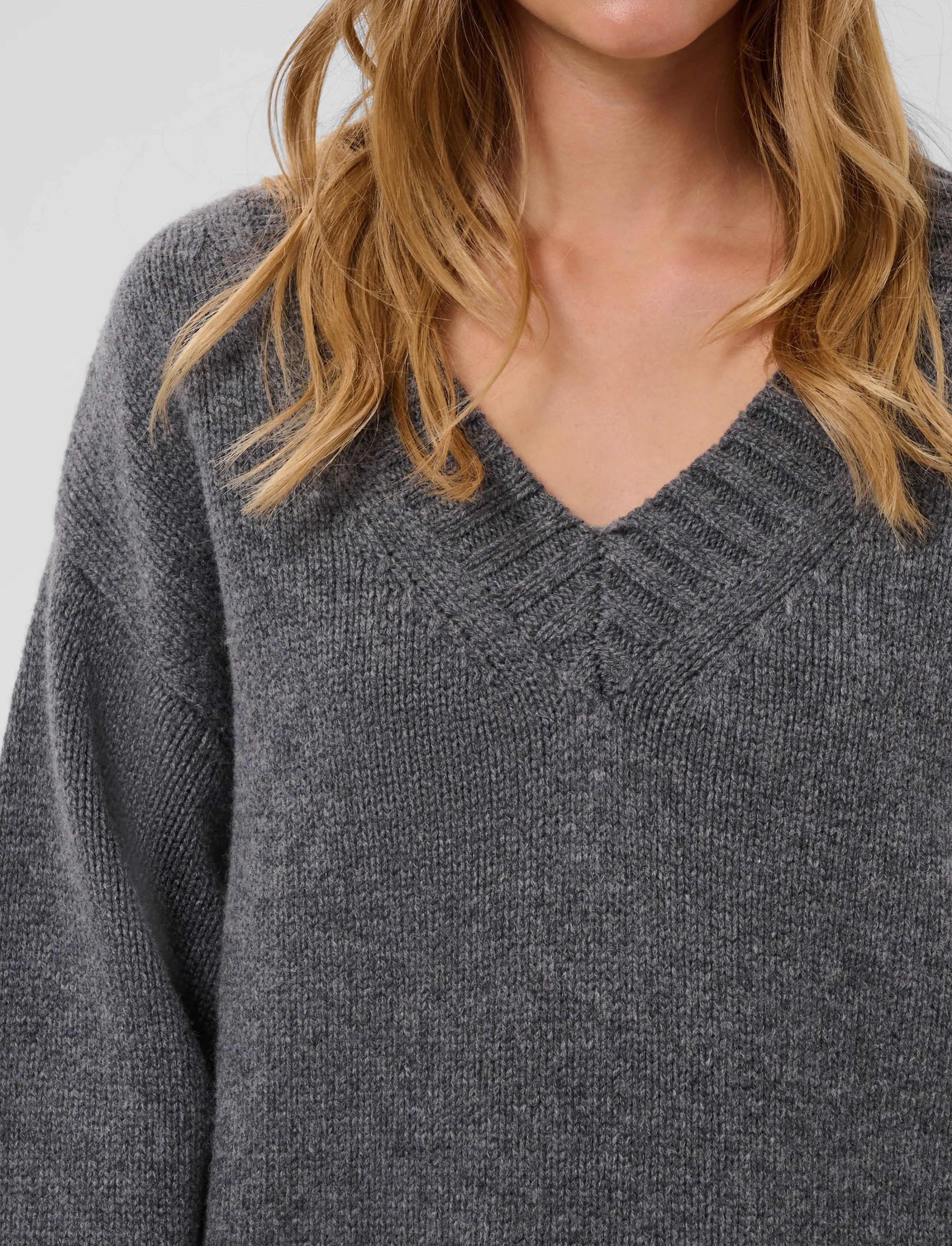 Soaked Slmoline Triangle V-Neck Pullover stickade tröjor dam – bild 5