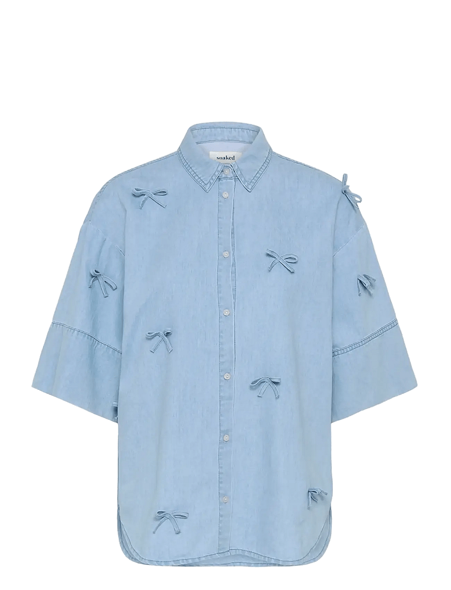 Soaked - SLAdelita Aria Bow Shirt SS - kortærmede skjorter - light blue denim - 1