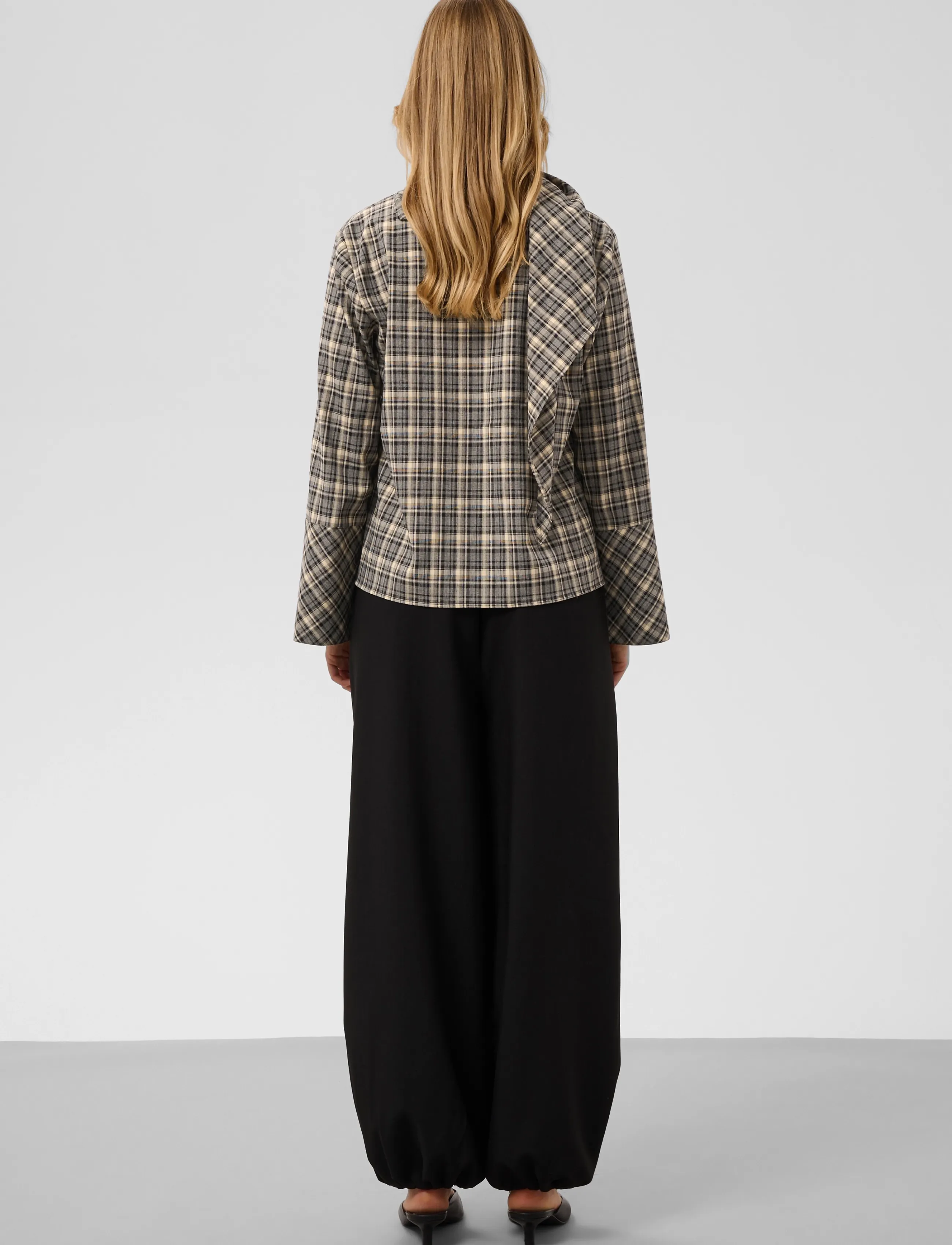 Soaked - SLShiba Blouse - black and cream check - 4
