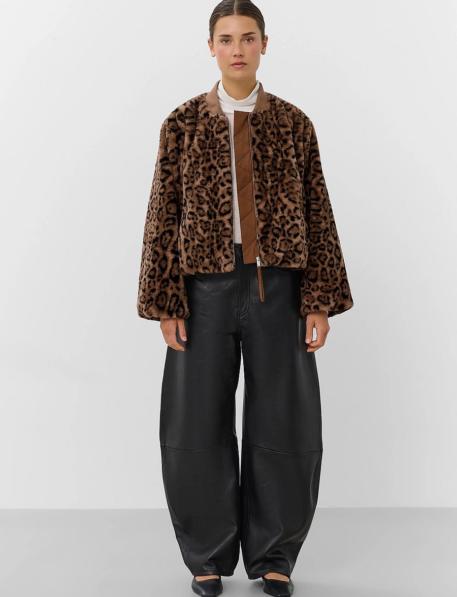 Soaked - SLLeona Estacia Bomber Jacket - spring jackets - portabella leopard pattern - 3