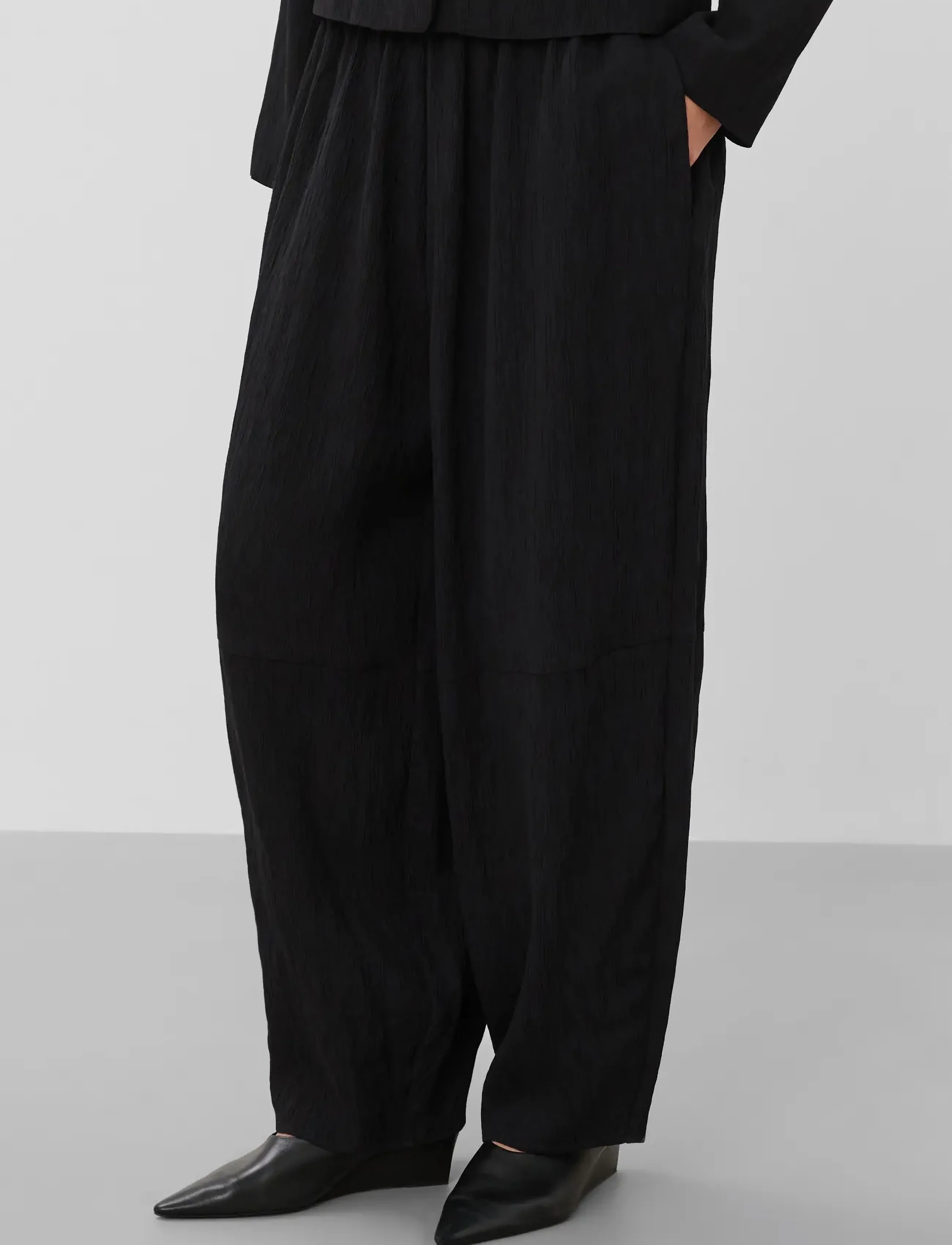 Soaked SLCevilla Pants - Transitional Layering - BLACK / black