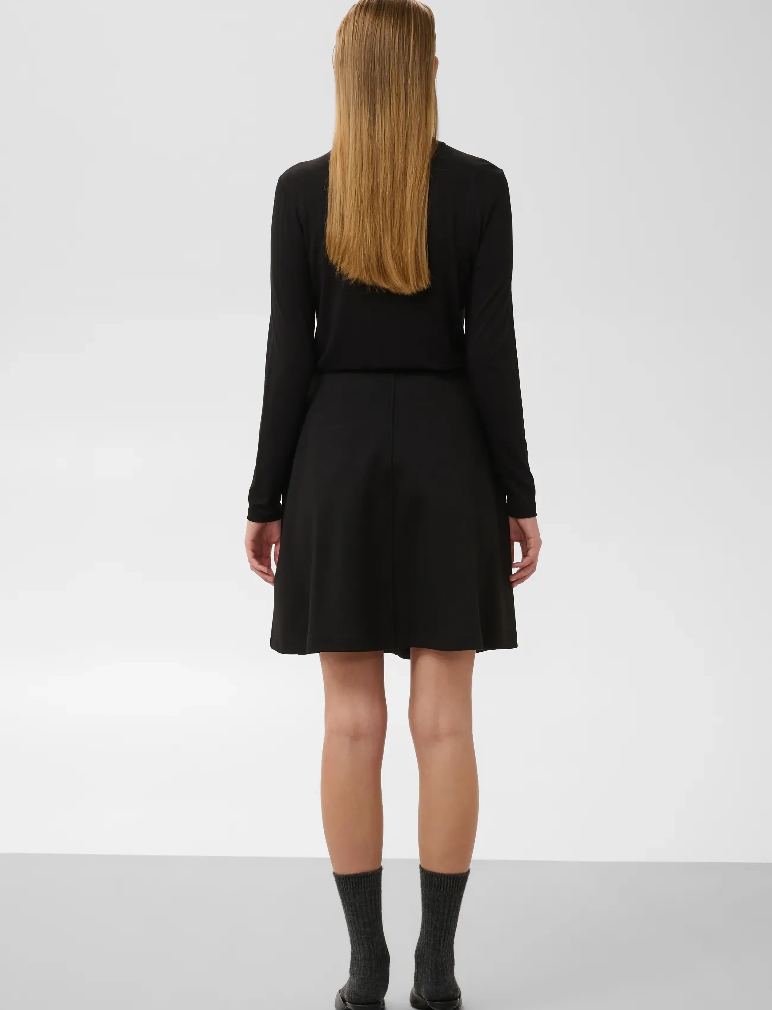 Soaked - SLMarigold Skater Skirt - strickröcke - black - 4