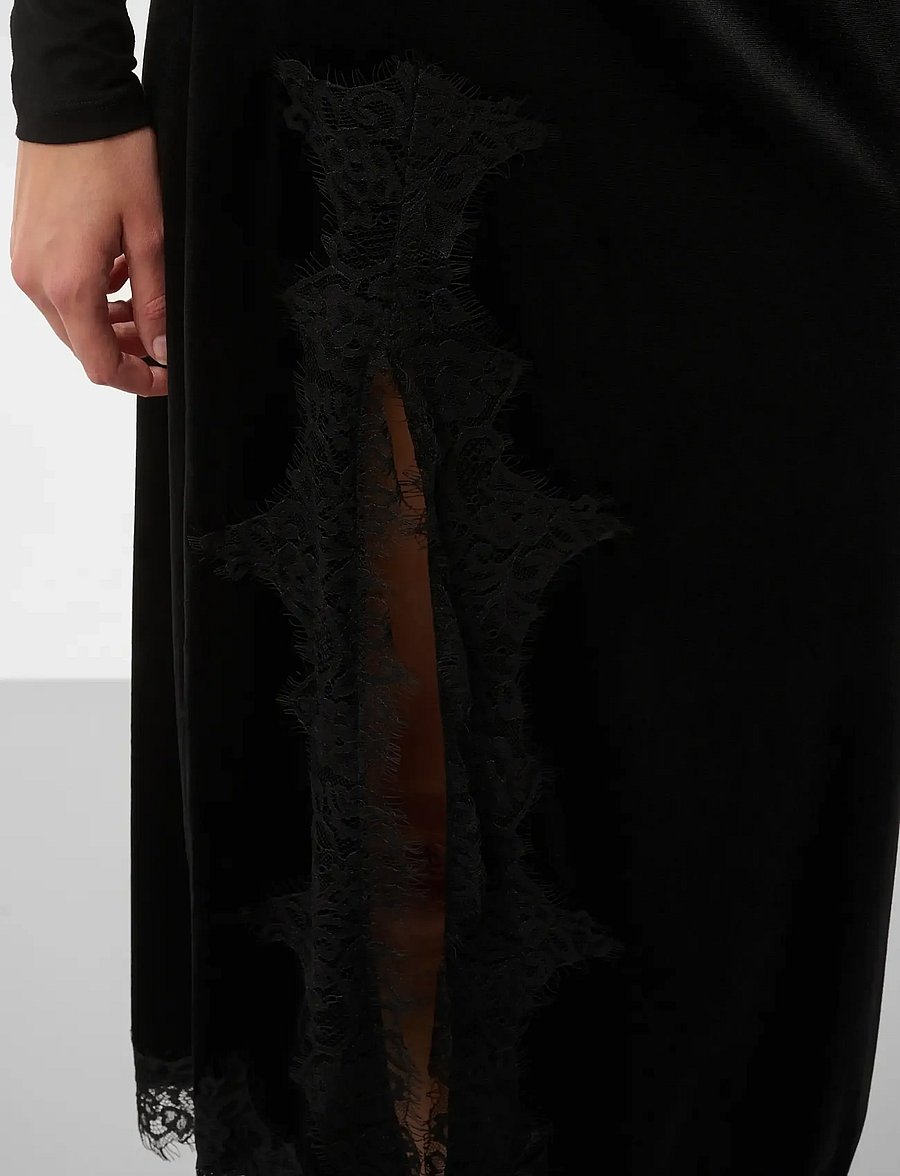 Soaked - SLVelera Lace Skirt - midi skirts - black - 5