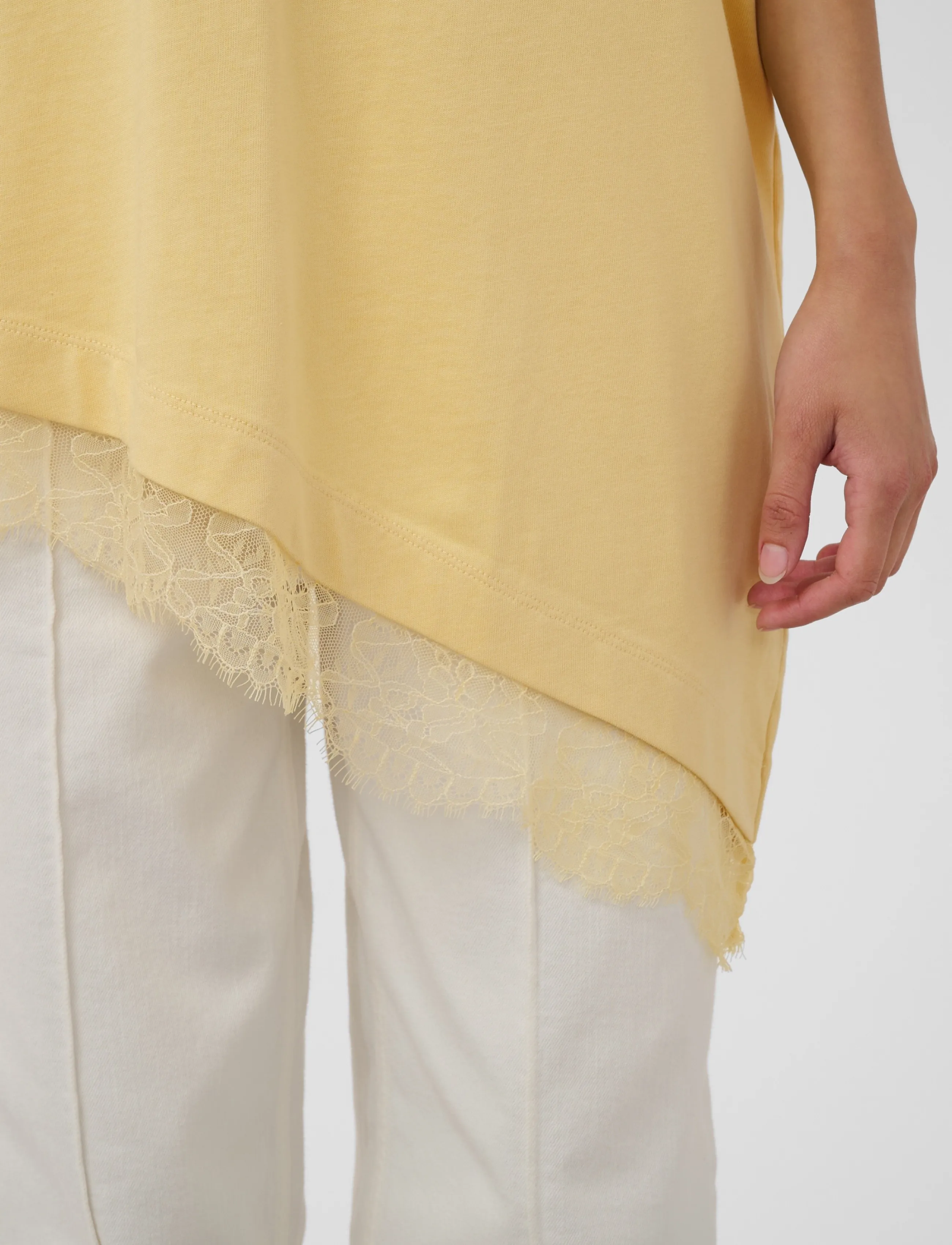 Soaked - SLJina Lace Tee - t-shirts - reed yellow - 5