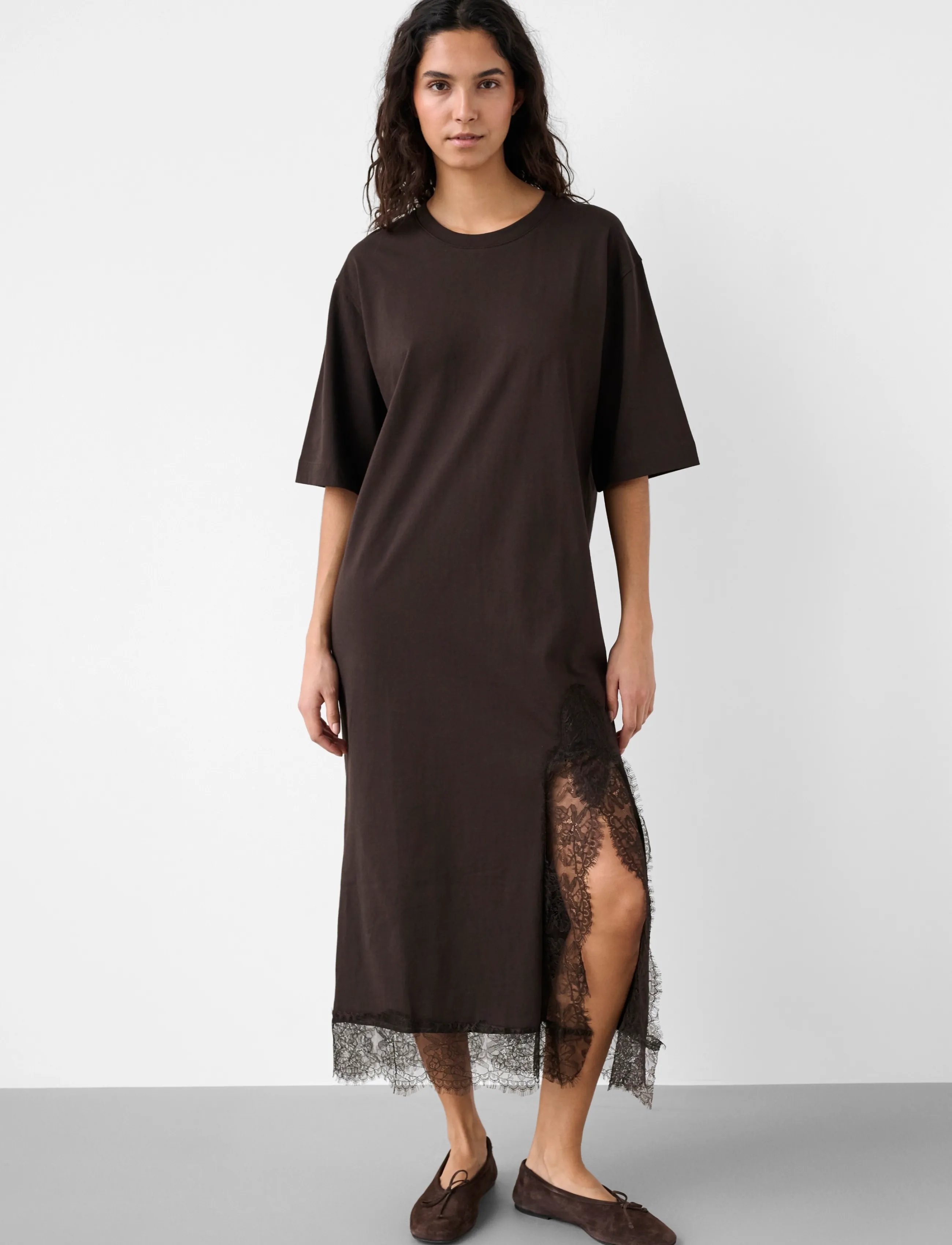 Soaked SLJina Lace Dress - Midi kjoler - CHOCOLATE TORTE / brown