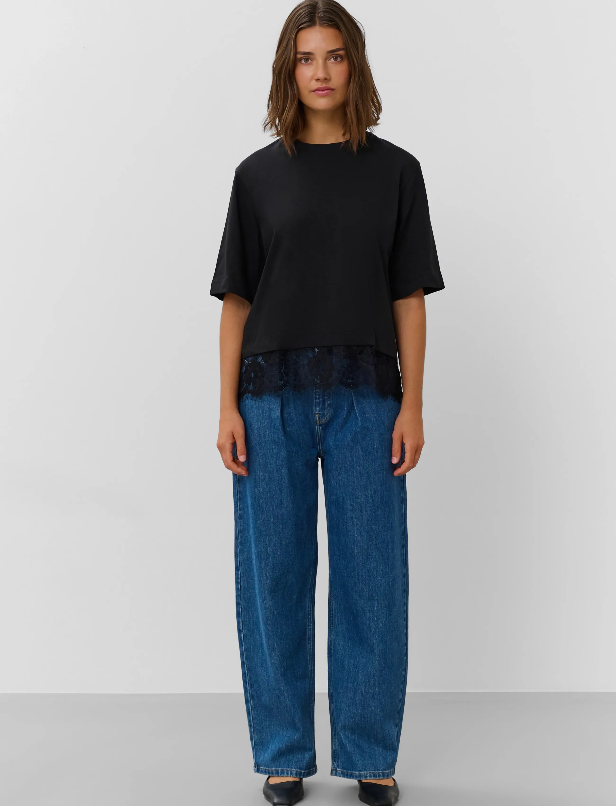 Soaked - SLJina Lace Tee Short - t-shirts - black - 3