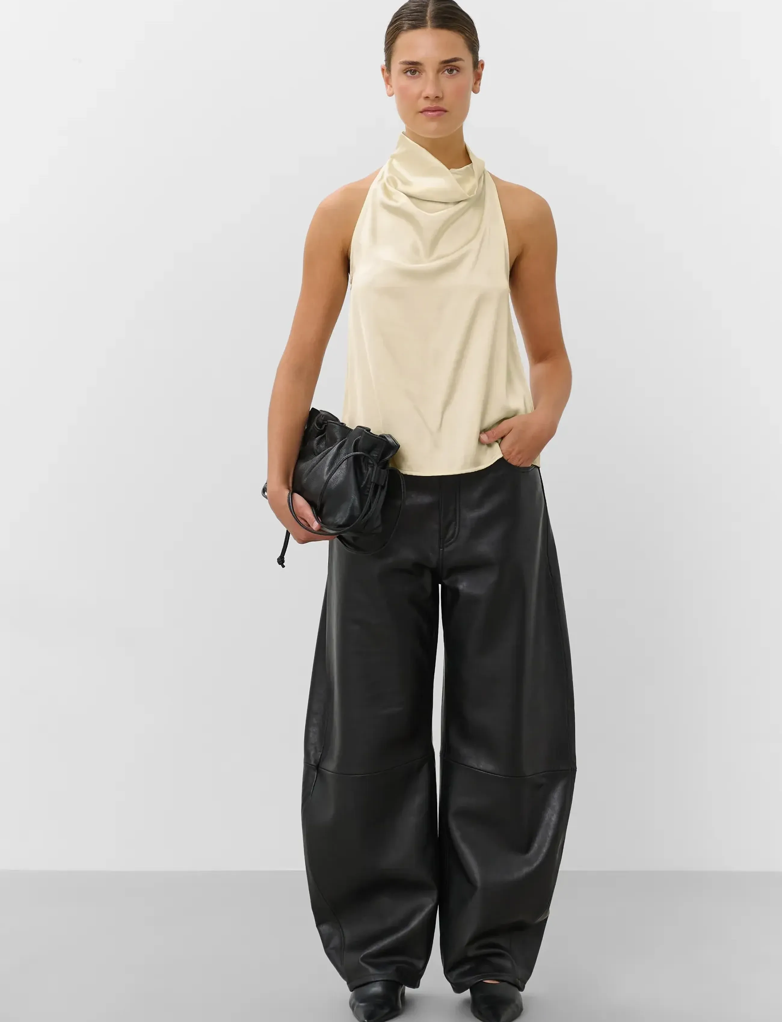 Soaked - SLVerona Racer Back Top - antique white - 3
