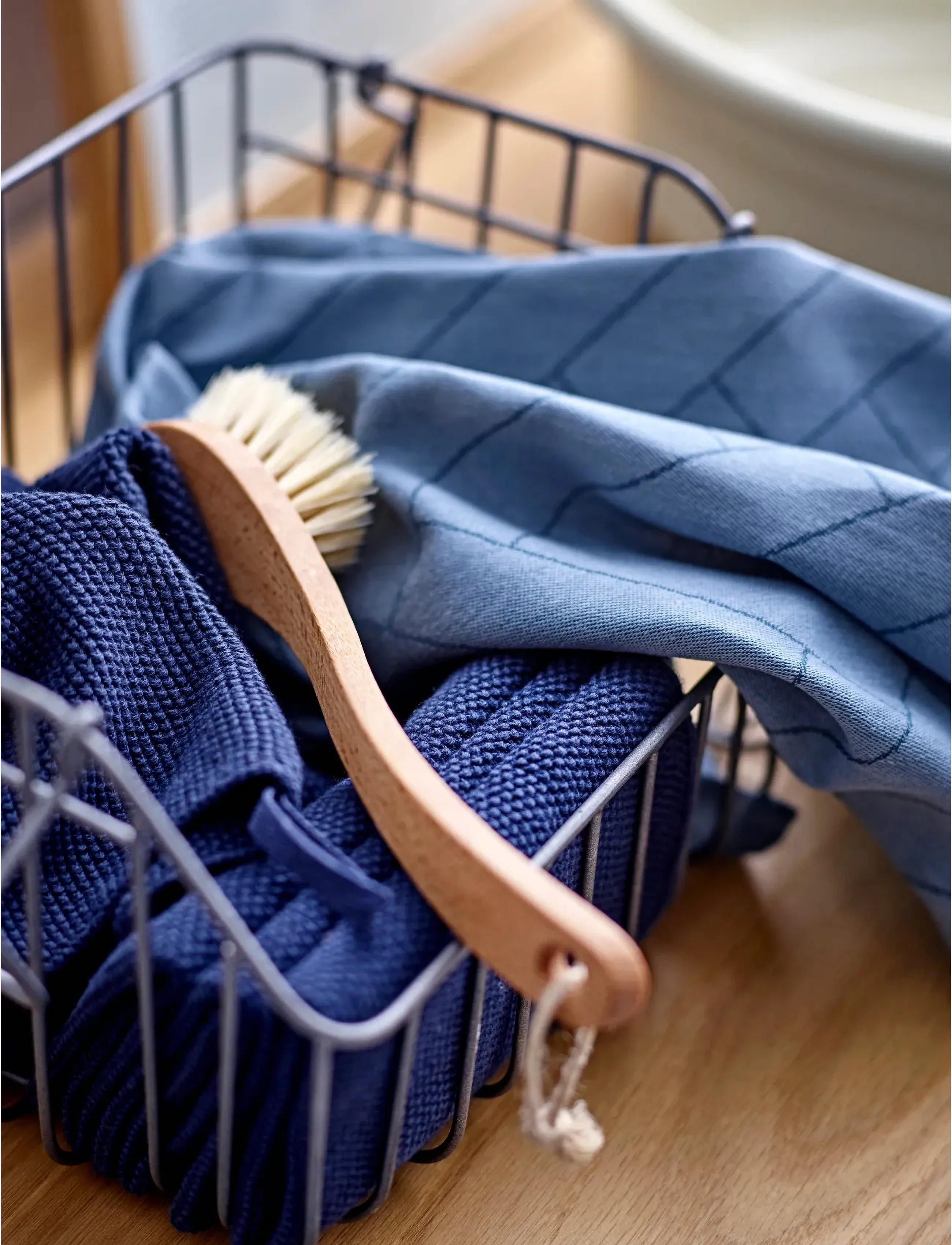 Södahl - Kitchen towel 40x60 Soft Indigo - küchenhandtücher - indigo - 2