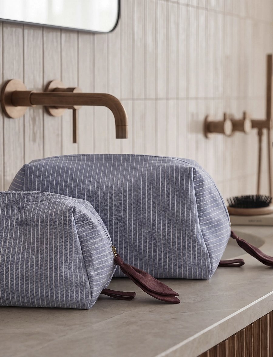 Södahl - Toilettaske Weekend Stories – Suite One Sky Blue - toilettasker - blue - 0