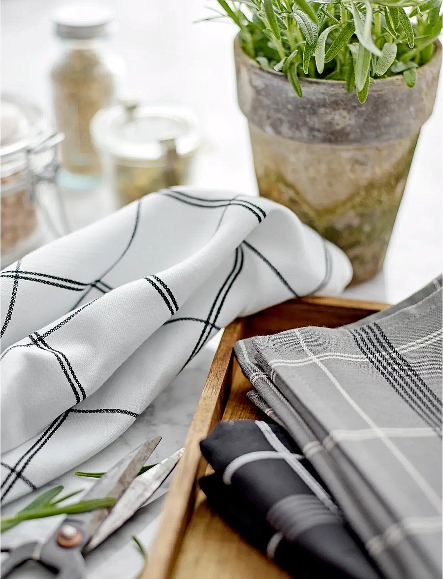 Södahl - Tea towel 50x70 Minimal White - köögirätikud - white/black - 2