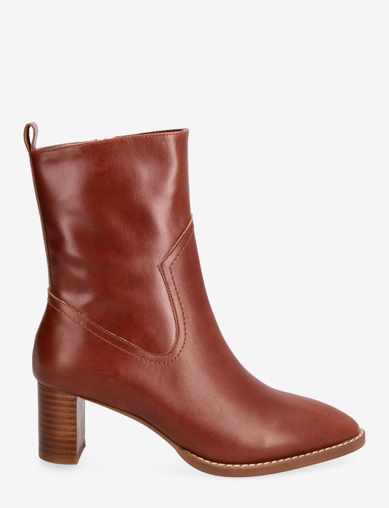 Sofie Schnoor - Boot - muscat - 1