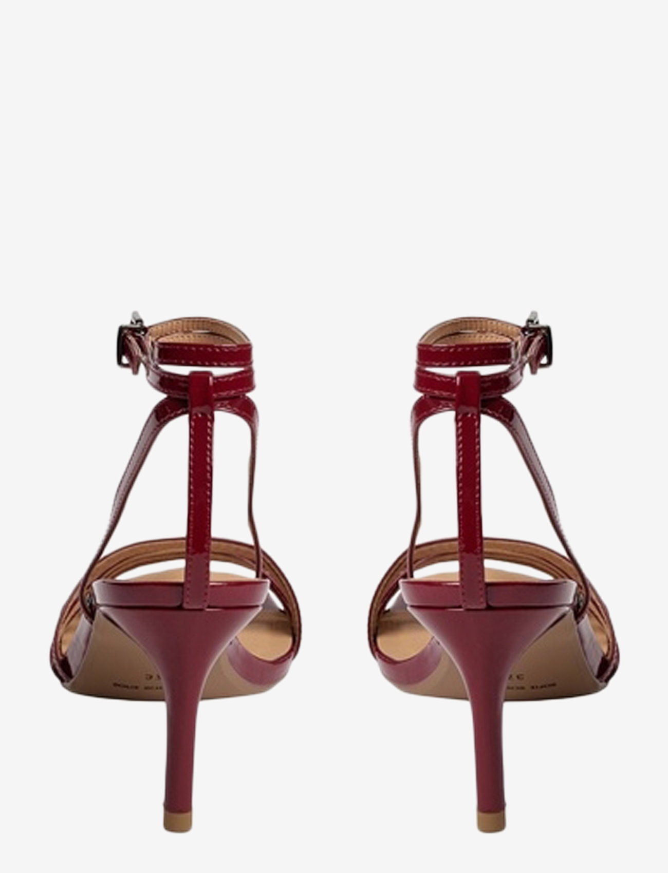 Sofie Schnoor - JOHANNASW STILETTO - lahtised kontsakingad - red - 4