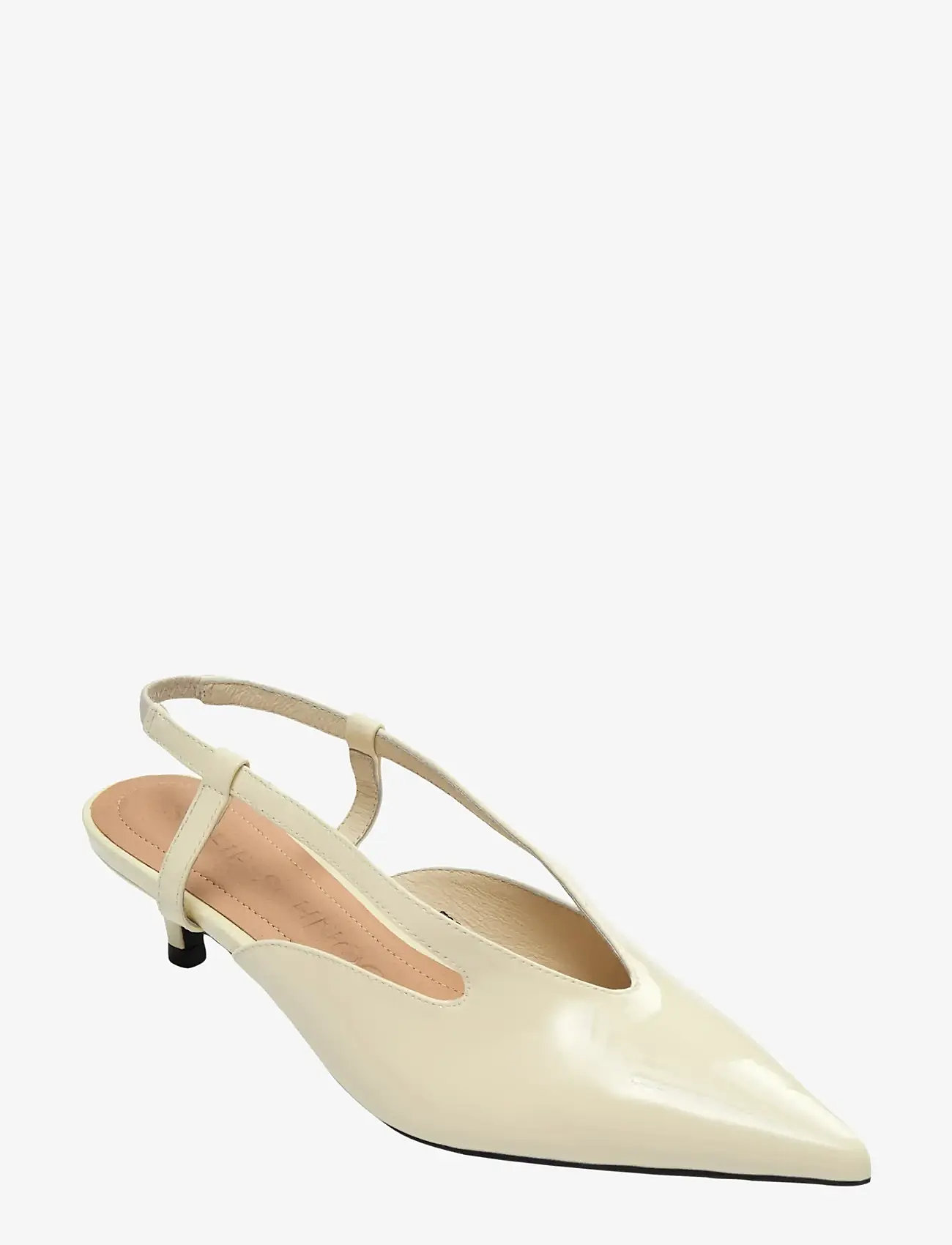 Sofie Schnoor - RILLSW PATENT HEELED SHOES - högklackade slingbacks - butter yellow - 1