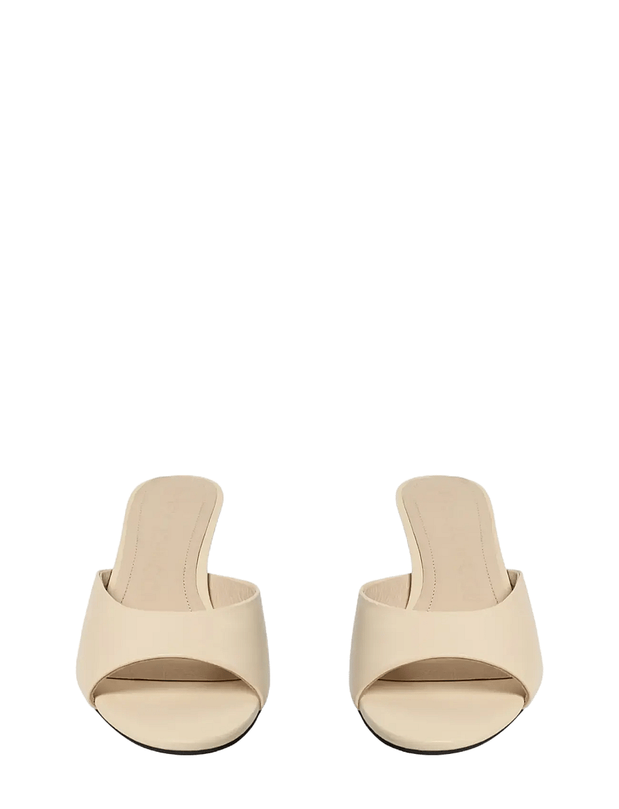 Sofie Schnoor - CHARLYSW HELLED SHOE - mules med hæle - off white - 2