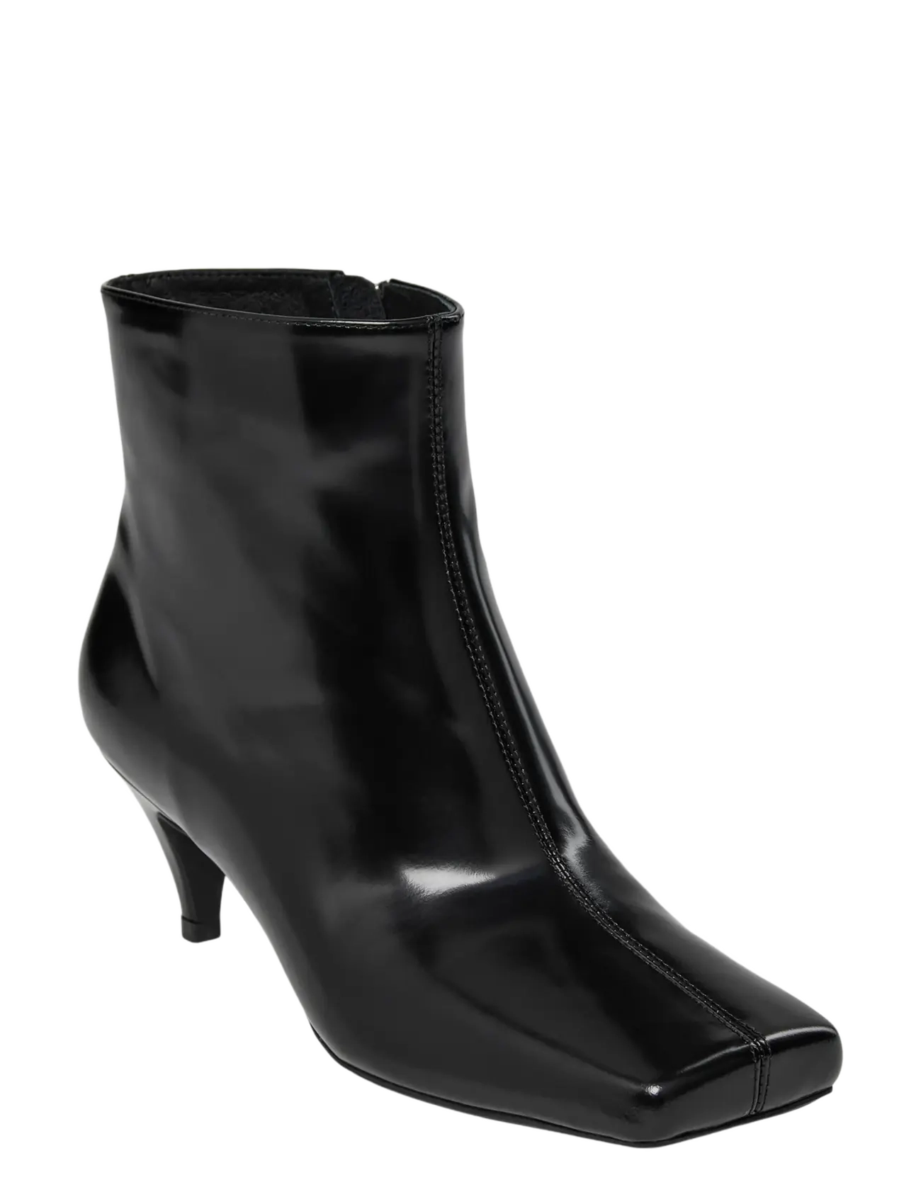 Zeldasw Leather Boot