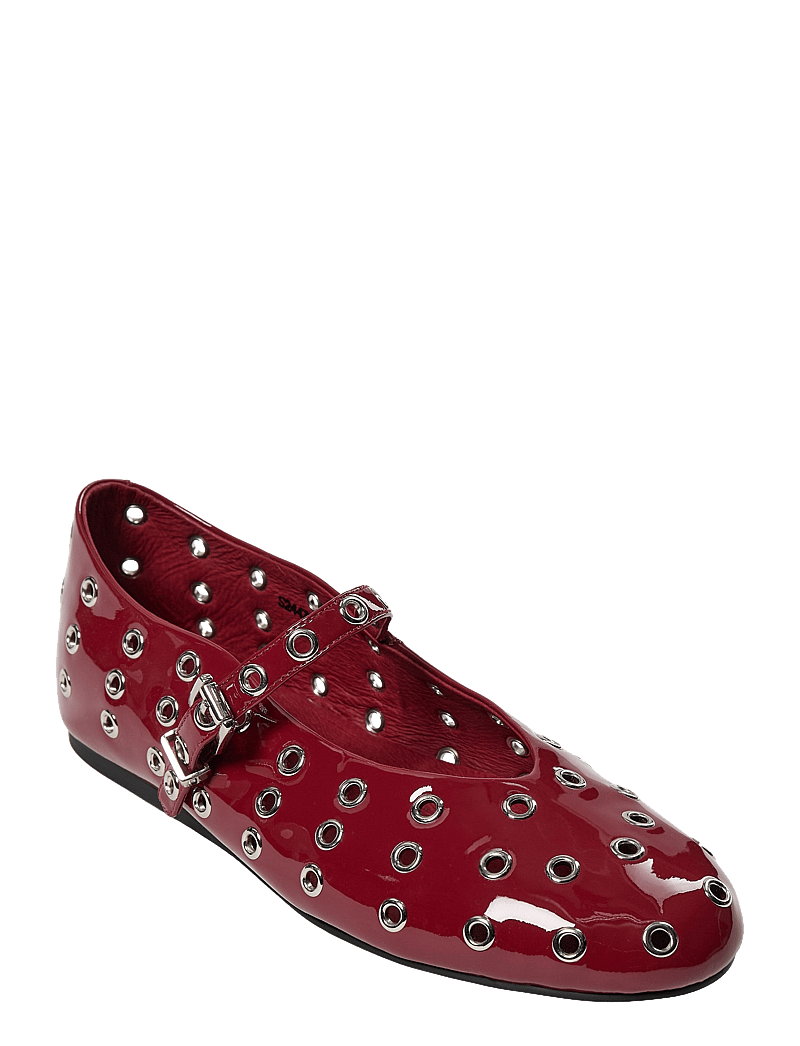 Sofie Schnoor - LARASW BALLERINA - særlige begivenheder - red - 2