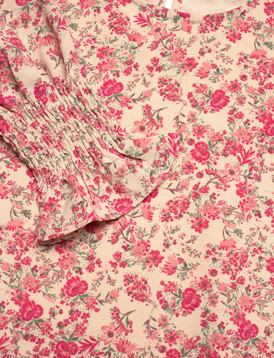 Sofie Schnoor Young - Dress - langermede hverdagskjoler - bright pink - 3
