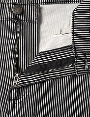 Sofie Schnoor Young - Pants - džinsi ar platām starām - black off white - 3