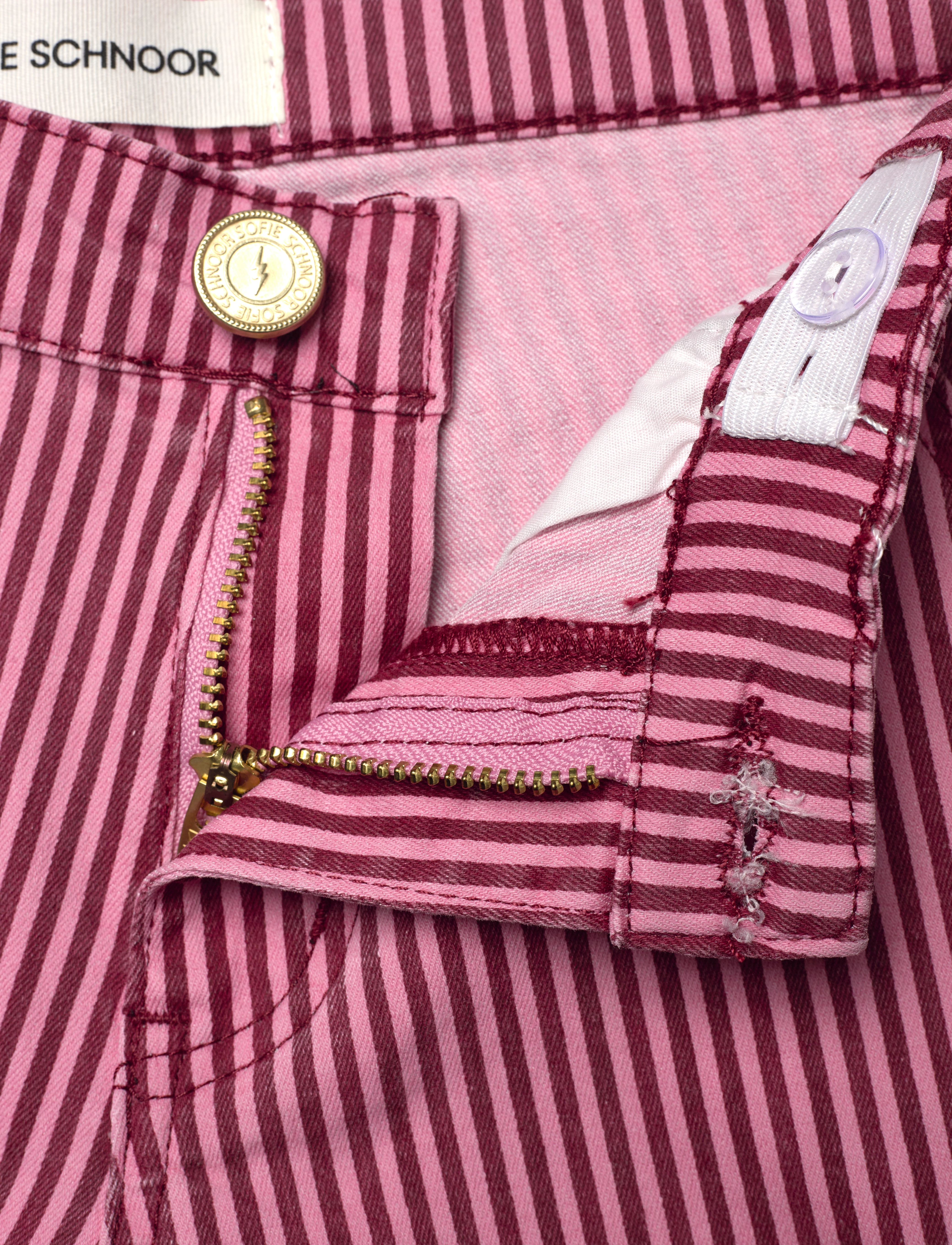 Sofie Schnoor Young - Pants - red striped - 3