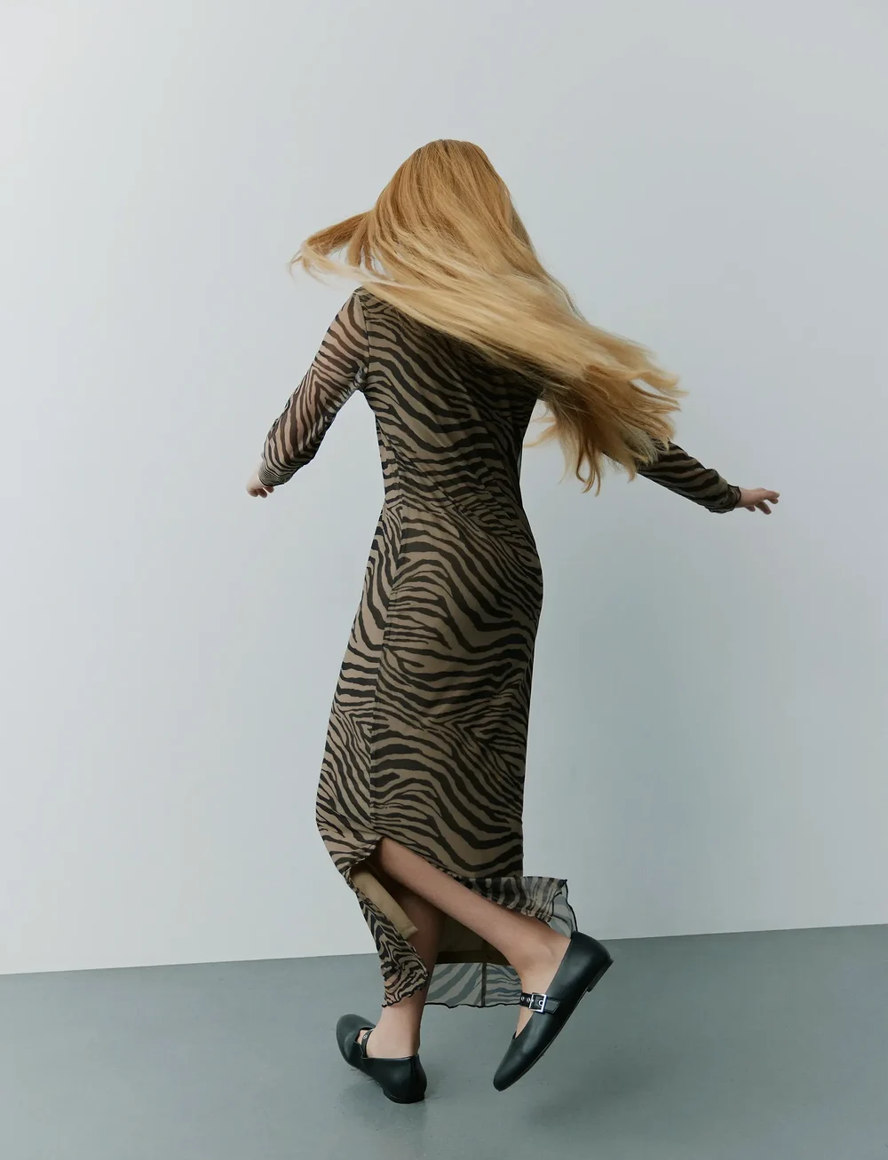 Sofie Schnoor Young - CALASY DRESS - langärmelige freizeitkleider - brown - 2