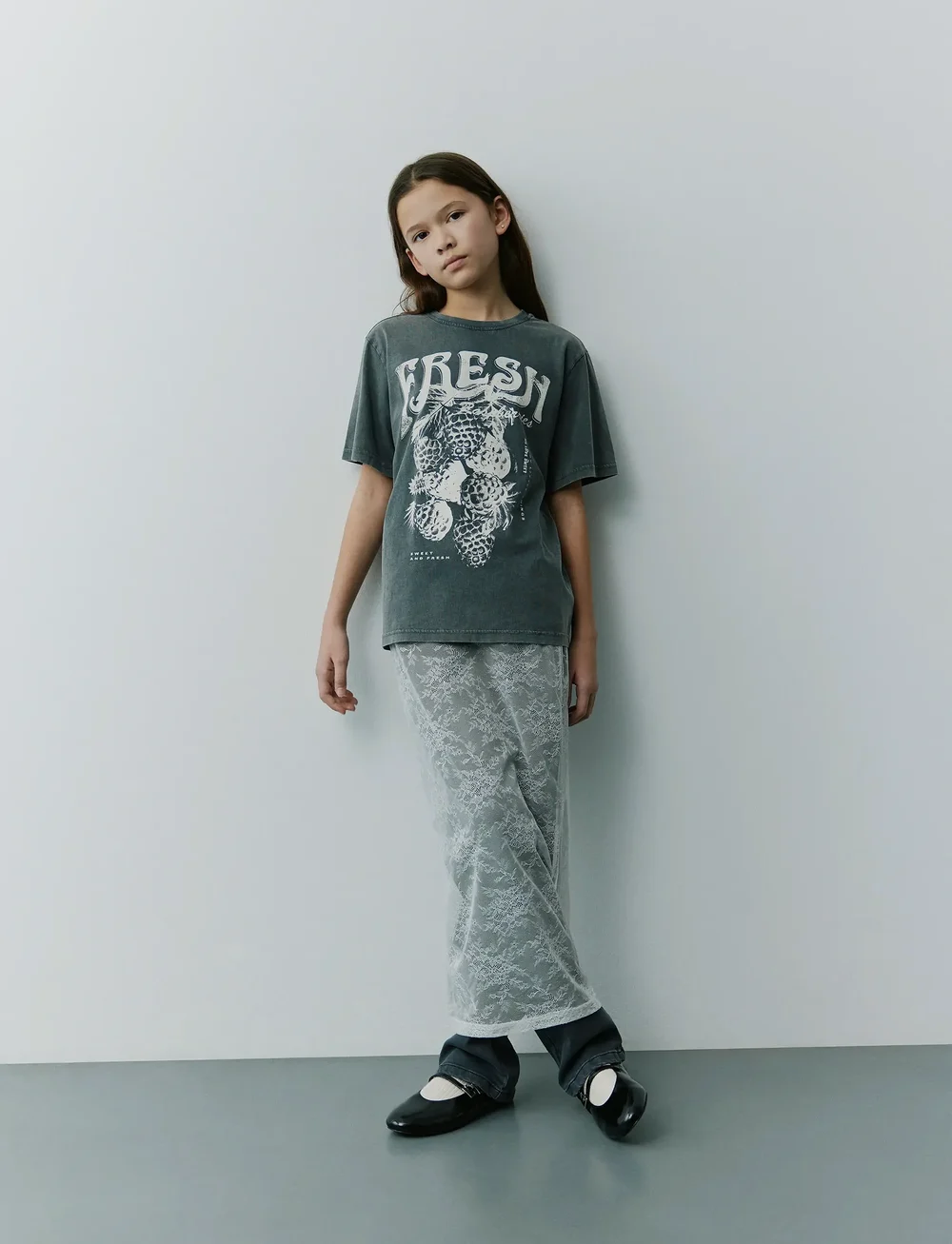 Sofie Schnoor Young - ZENASY T-SHIRT - short-sleeved t-shirts - stone washed black - 2