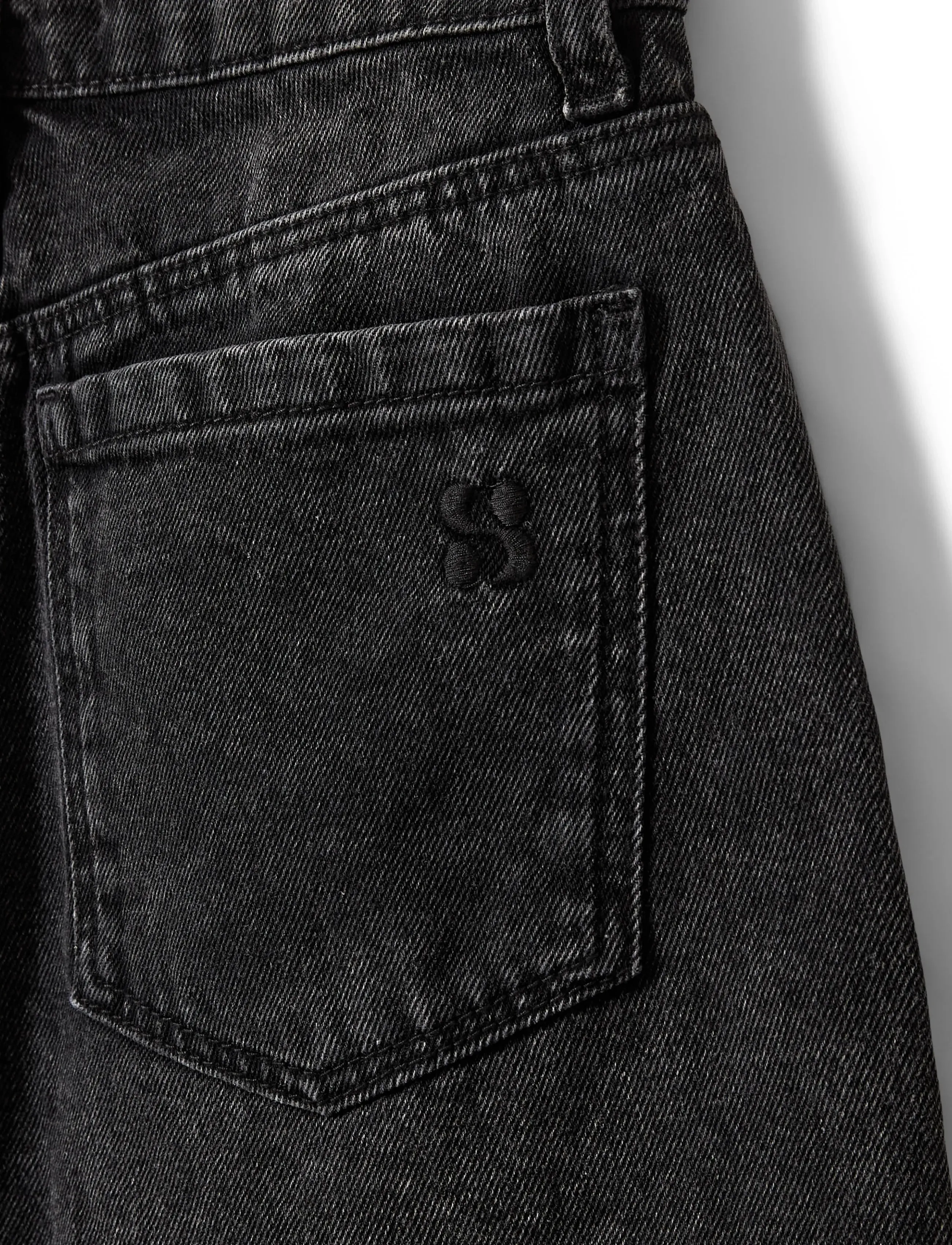 Sofie Schnoor Young - StokeSY Shorts - lühikesed teksapüksid - washed black - 2