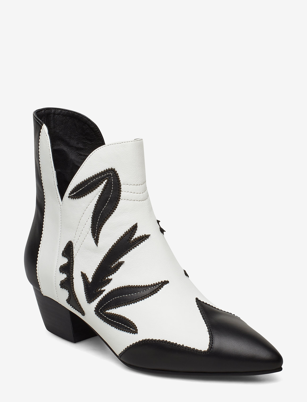 Sofie Schnoor - Boot - white - 0