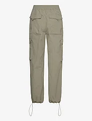 Sofie Schnoor - Trousers - cargobyxor - light army - 1