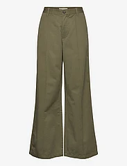 Sofie Schnoor - Trousers - chino püksid - army green - 0