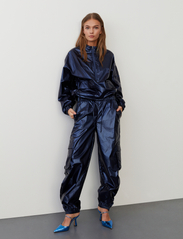 Sofie Schnoor - Trousers - spodnie cargo - night blue - 2