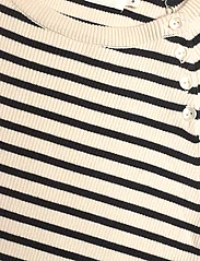 Sofie Schnoor - Blouse - trøjer - black striped - 2