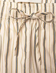 Sofie Schnoor - Trousers - leveälahkeiset housut - off white striped - 3