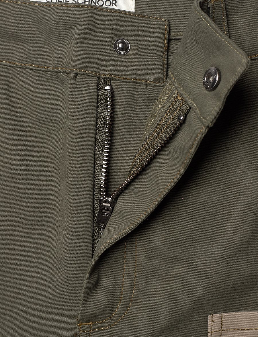 Sofie Schnoor - Trousers - wide leg jeans - army green - 3