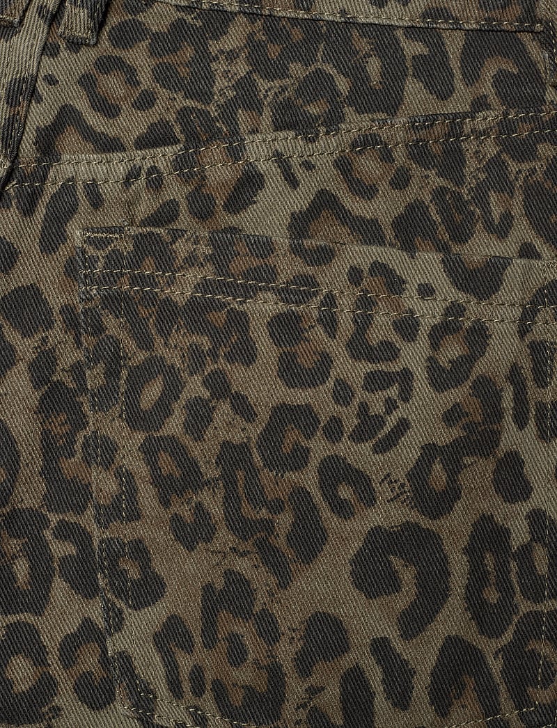 Sofie Schnoor - TOKYOSW JEANS - sirge säärega teksad - olive - 5