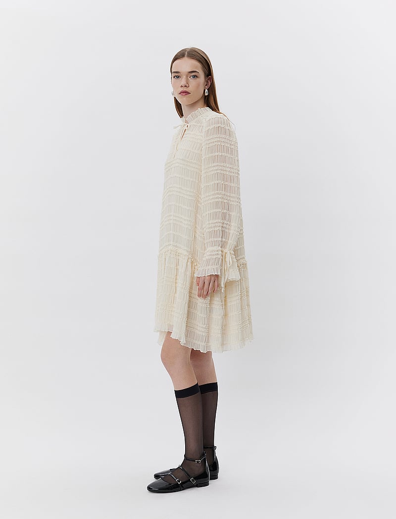 Sofie Schnoor - PAISLEYSW DRESS - midikleidid - off white - 0