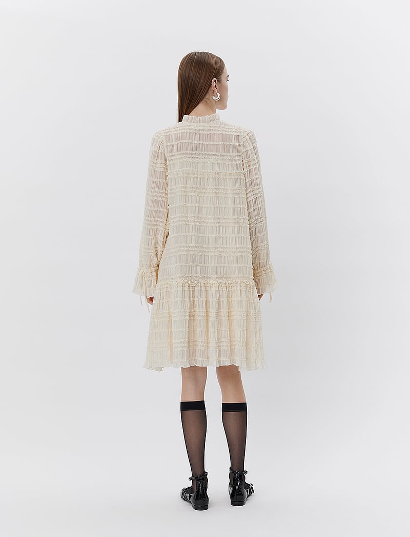 Sofie Schnoor - PAISLEYSW DRESS - midikleidid - off white - 2