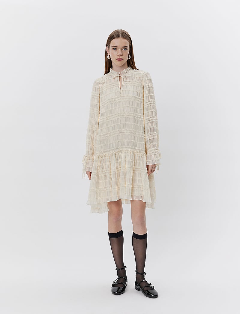 Sofie Schnoor - PAISLEYSW DRESS - midikleidid - off white - 3