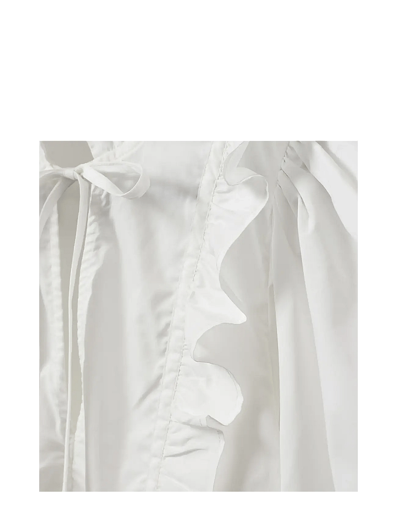 Sofie Schnoor - MERLYSW BLOUSE - kurzämlige blusen - off white - 4