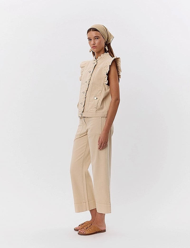 Sofie Schnoor - FARAHSW VEST - teksavestid - warm sand - 3