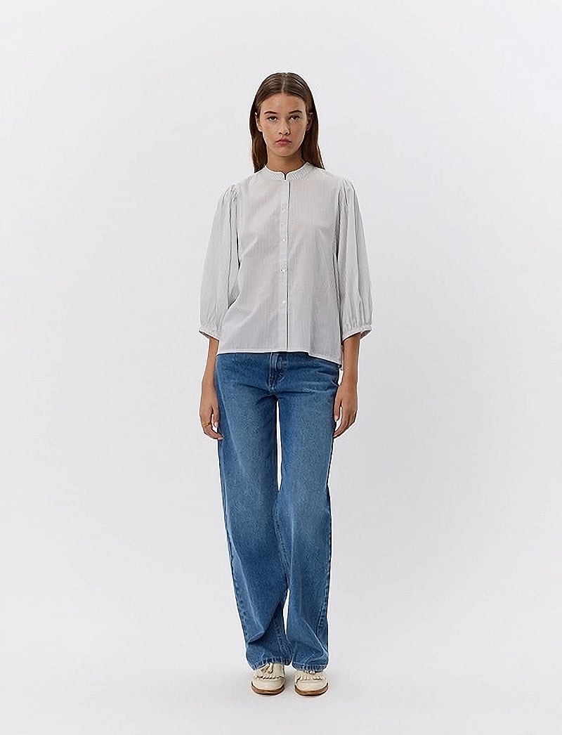 Sofie Schnoor - VILJASW SHIRT - blusen - off white - navy - 0
