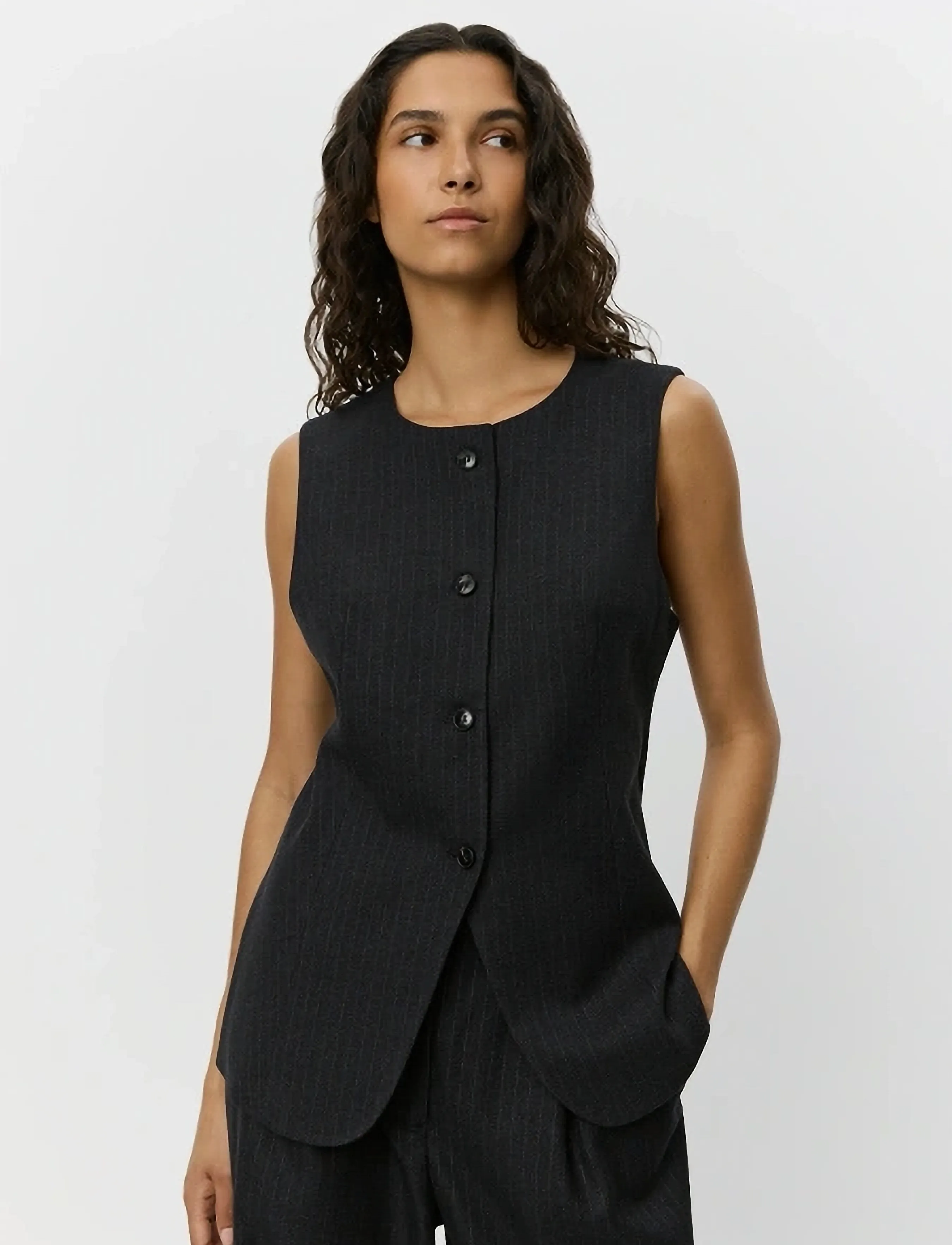 Sofie Schnoor Merthasw Vest linnen dam – bild 4