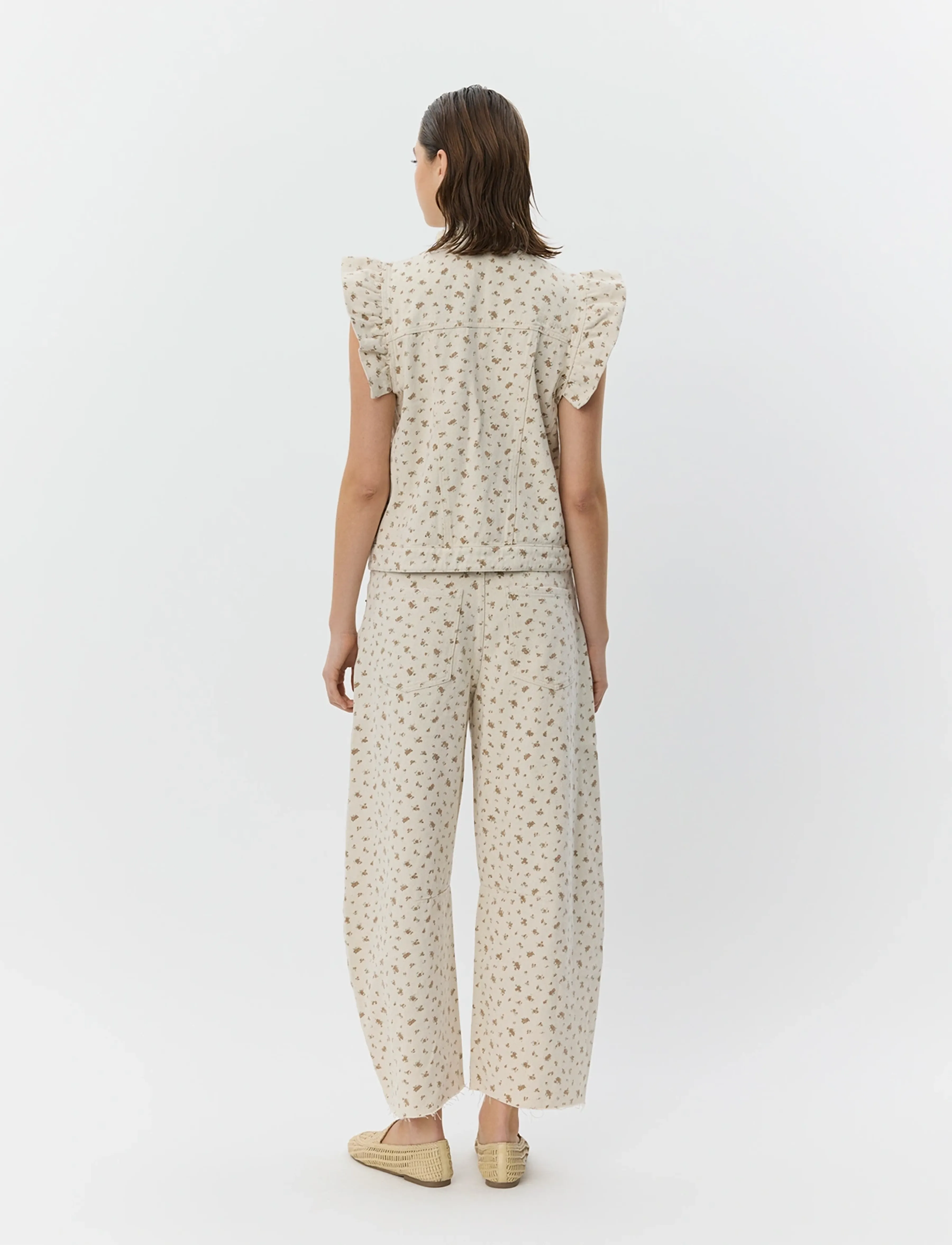 Sofie Schnoor - TOMARSW CROPPED BARREL JEANS - statinės formos džinsai - rose flower - 4