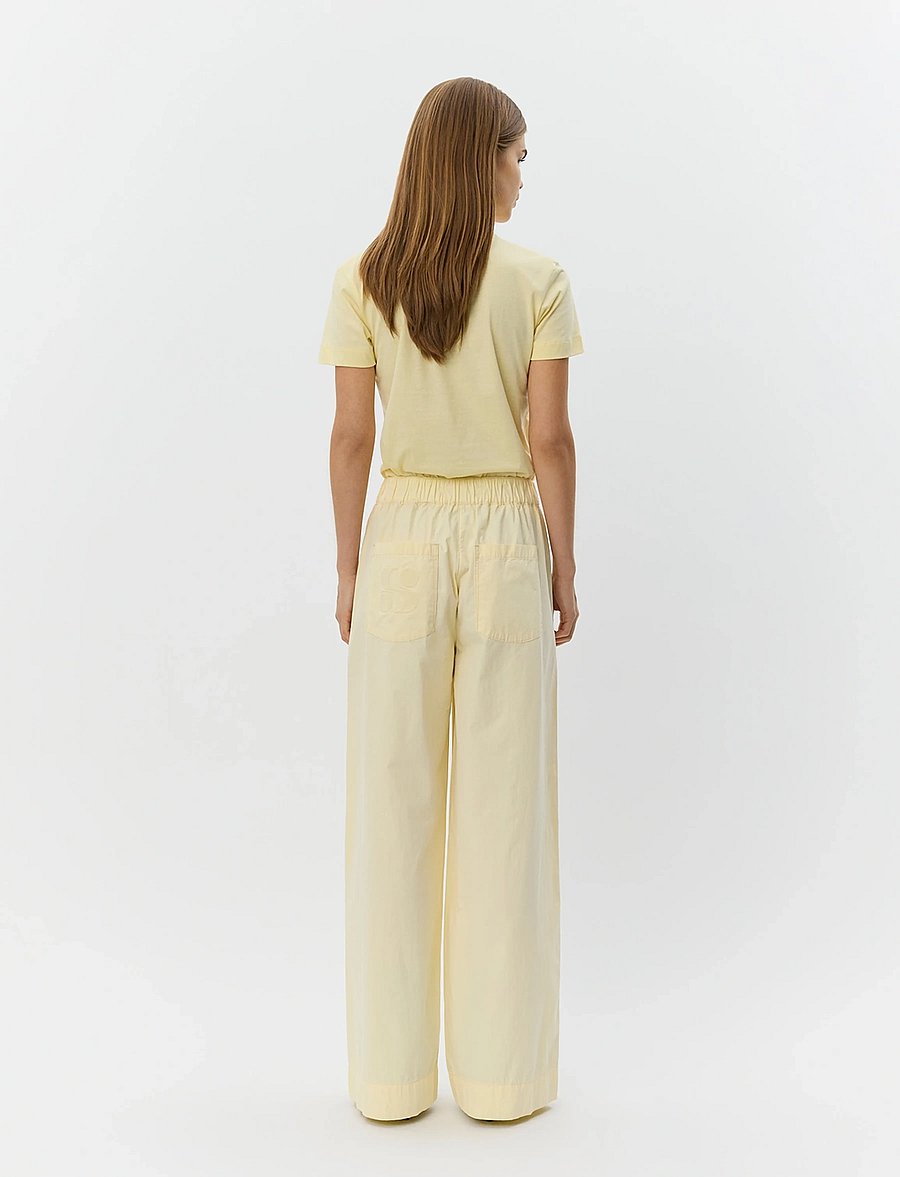 Sofie Schnoor - REINESW WIDE LEG TROUSERS - hosen mit weitem bein - light yellow - 4