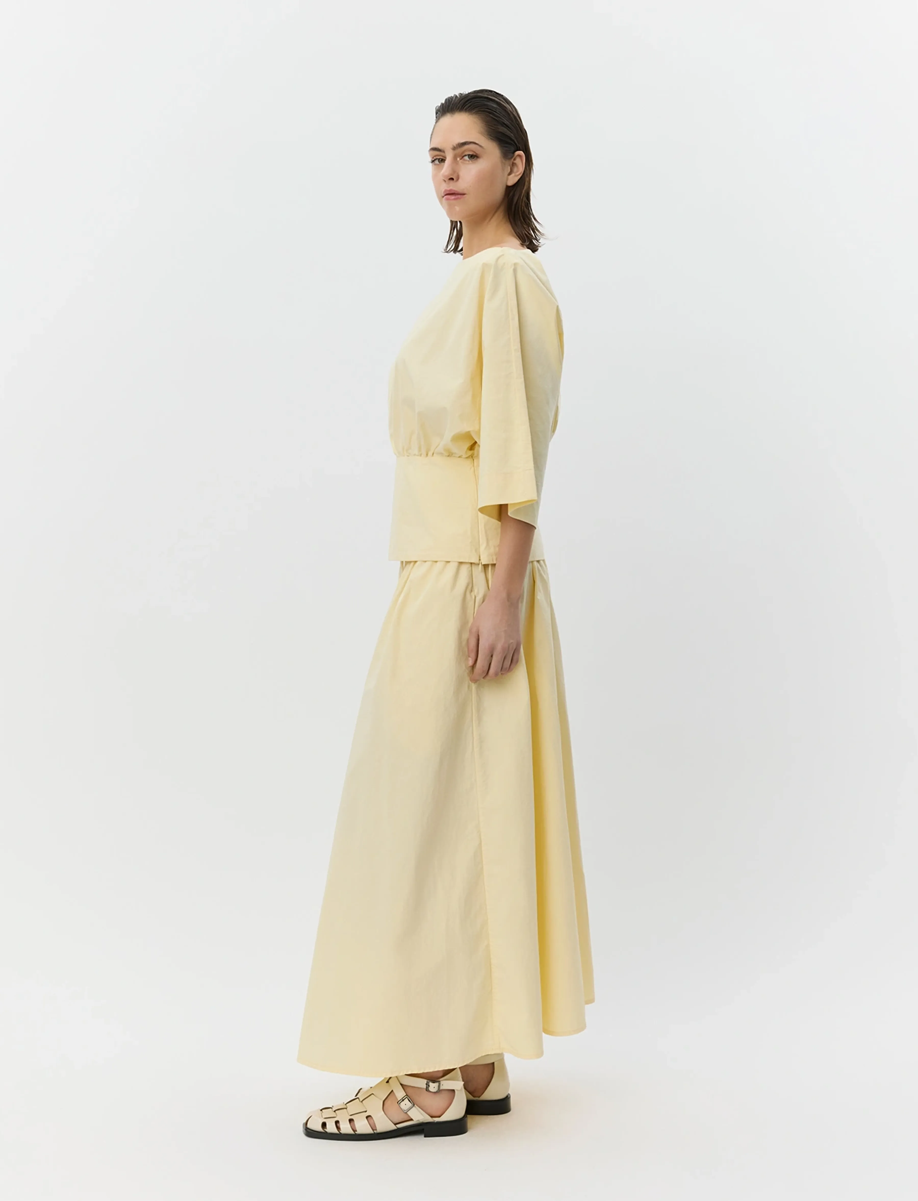 Sofie Schnoor - JUNEAUSW MIDI SKIRT - midi kjolar - light yellow - 3