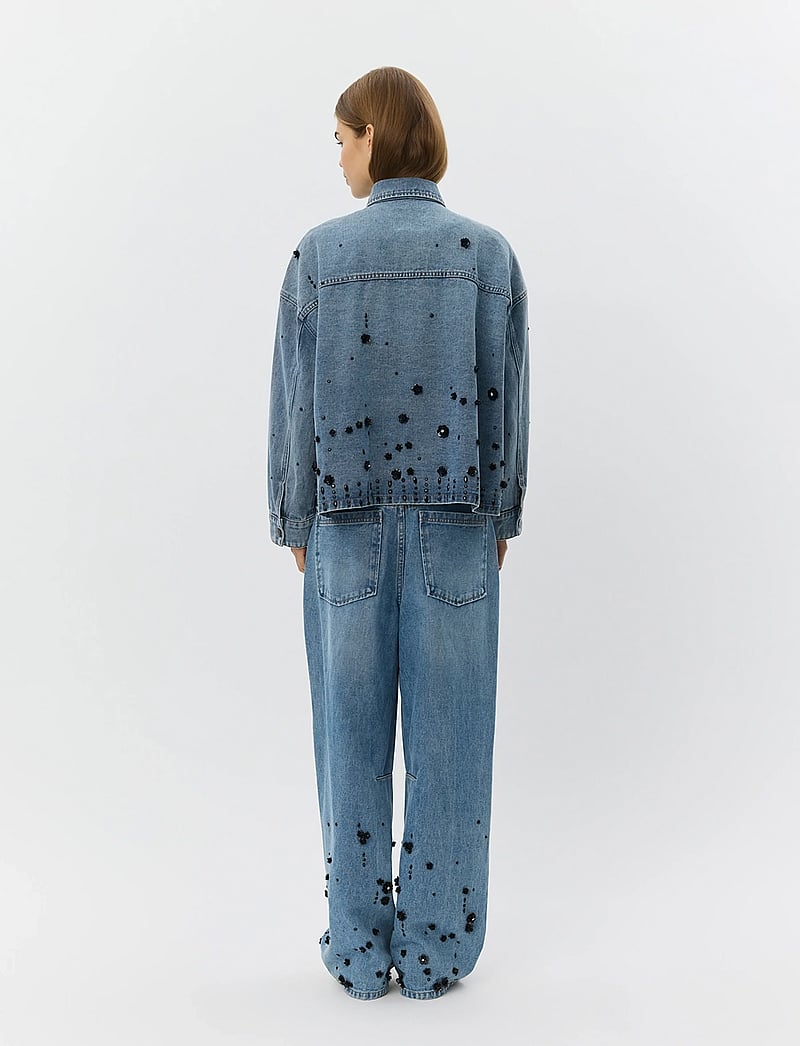 Sofie Schnoor - AMAYASW BOXY DENIM JACKET - kevadjoped - denim blue - 4