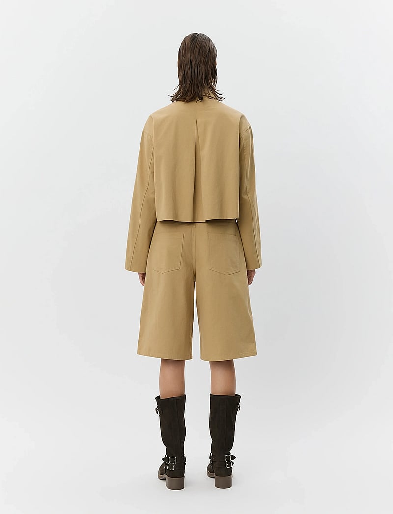 Sofie Schnoor - LARKSW SHORT SHIRT JACKET - utility-jacken - camel - 5